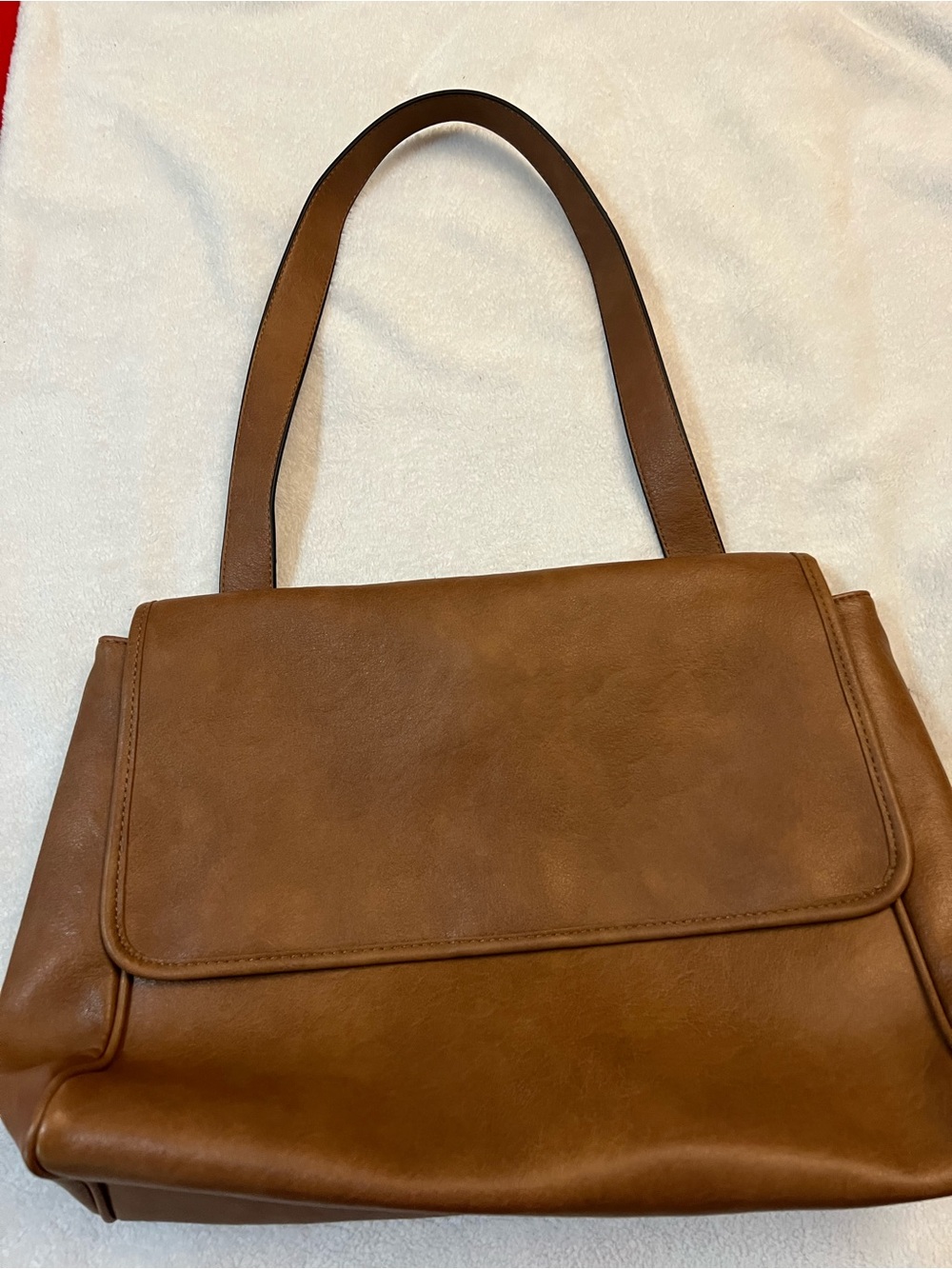 Classic Brown Women's Shoulder Bag - Timeless Everyday Tote